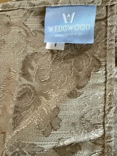 8 Tovaglioli da Pranzo Wedgwood England 1759 Damascati Beige/Marrone 19” x 19” - Foto 9 di 10