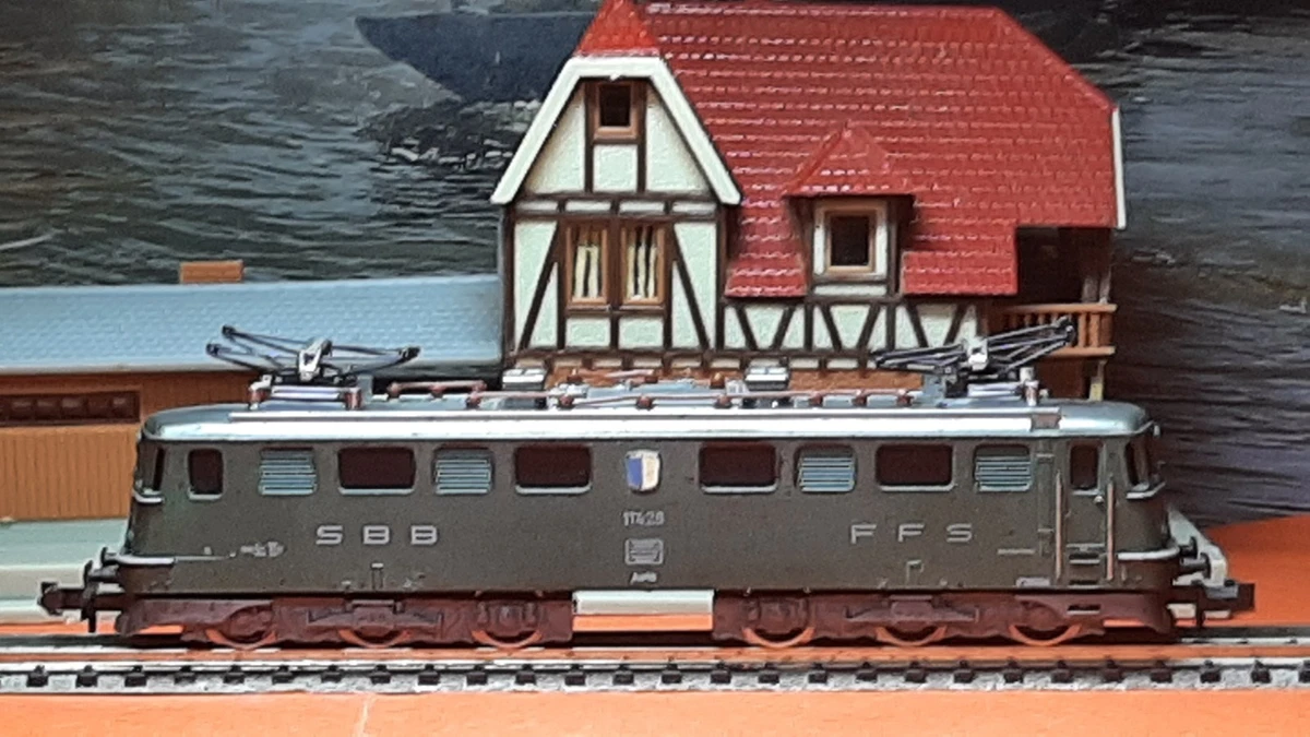 Locomotive électrique SNCF CC-6536 - Minitrix 2084 - Échelle N 1:160 - Analogique - Occasion