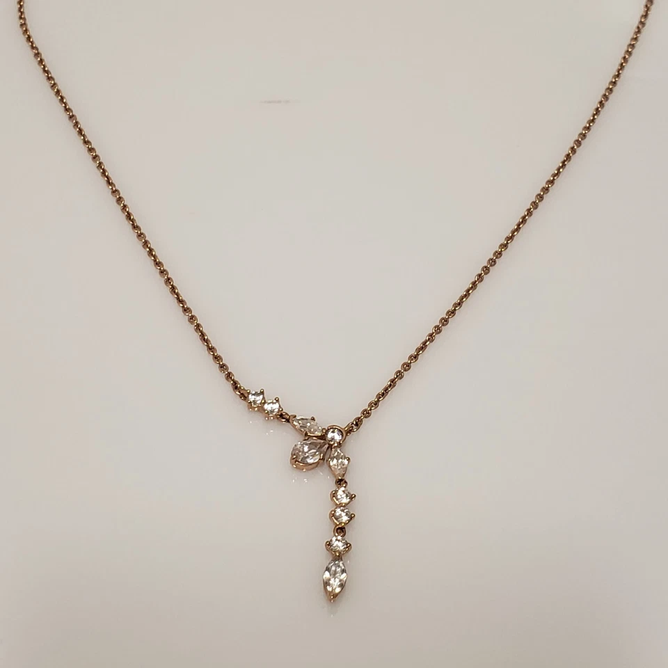 Collar Pandora Rosa MET Brillante Herbario Racimo Gota 382386C01 Foto 4 de 4