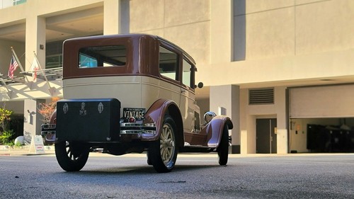 1926 Buick Sedan 1926 BUICK 2 DOOR SEDAN / RESTORED - Picture 8 of 24