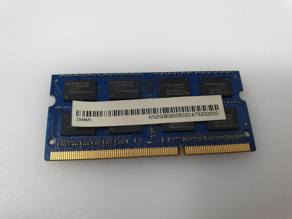 Acer Aspire 7551G Memory RAM 2GB DDR3 PC3-8500S Elpida EBJ21UE8BDS0-AE-F - Image 3 of 4