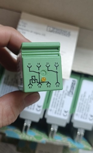 New ST-REL4-KG 24/21-21/AU LPU Relay x 1pc - Picture 4 of 4
