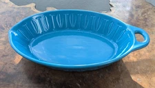 Mad Hungry Oval Baking Dish Blue 15 x 9.25" Embossed Mid Century Design HTF