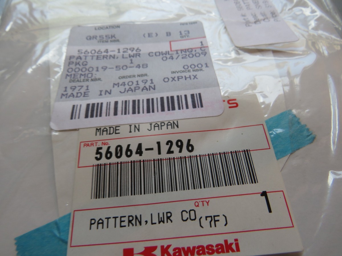 NOS Kawasaki ZX600 ZX-6R Ninja 2001 Lower Cowling Mark Decal