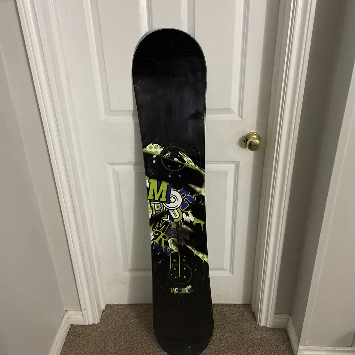 Un snowboard d’occasion est parfait pour débuter