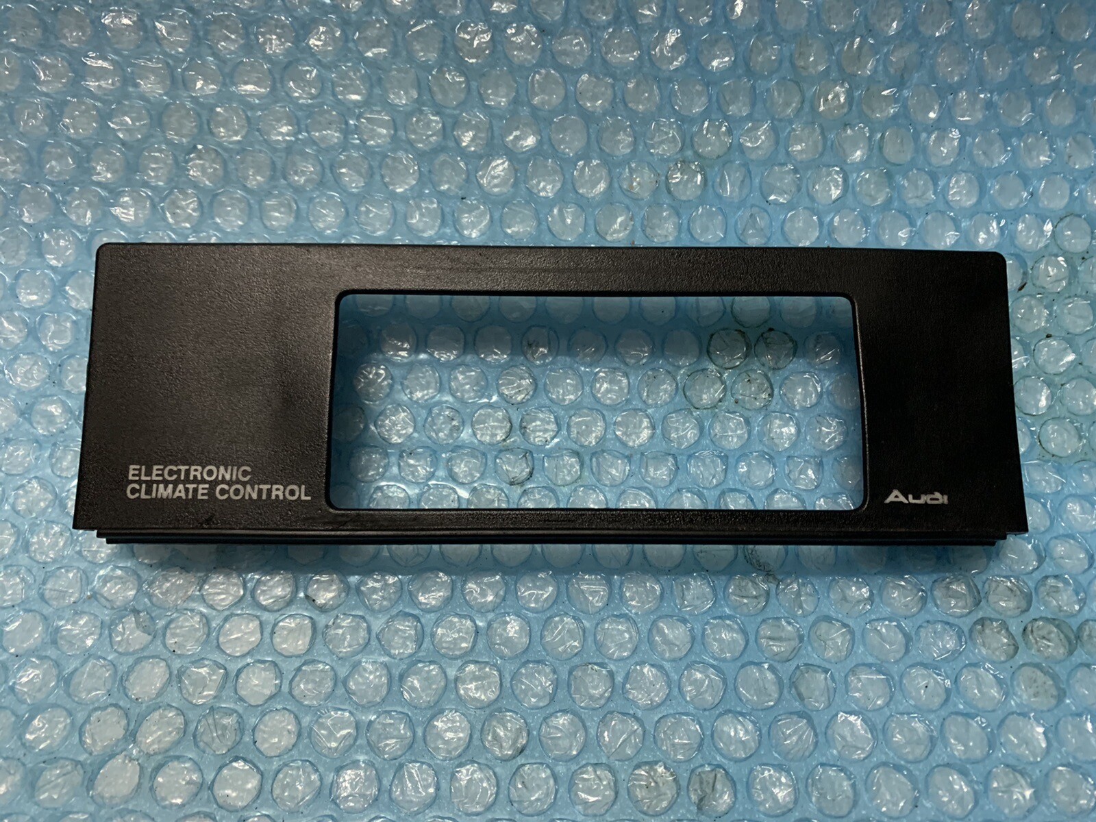 Foto 1 di 2
