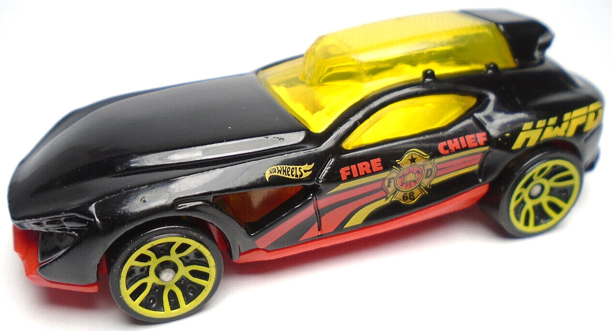 2019 HOT WHEELS FAST MASTER FIRE CHIEF BLACK 2 3/4" DIECAST CAR W/ RED & YELLOW