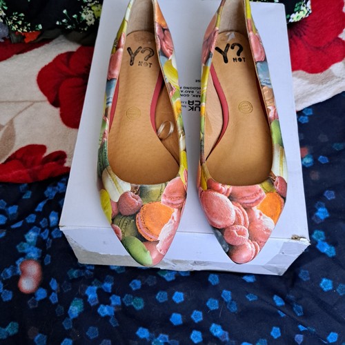 y?not shoes size 4