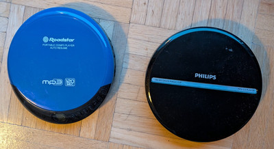 2er Set Portable CD MP3 Player Discman Philips EXP2546 & Roadstar PCD-495MP
