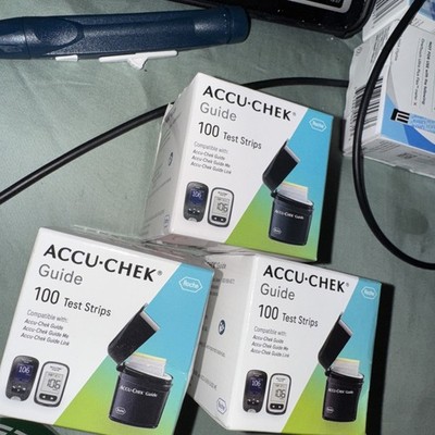 100 ACCU-CHEK Guide Test Strips See Pic 5/2026 ++ See Pics 3ava U Get 1 Box Only