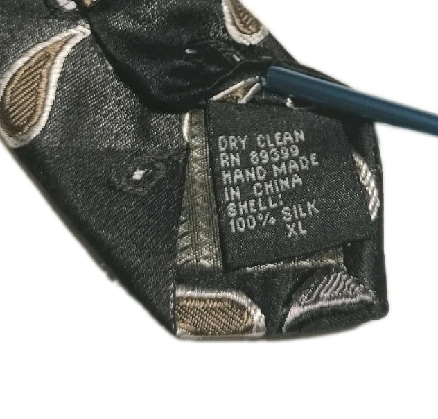 Corbata de cachemira negra de diseñador de seda para hombre Paul Dione hecha en China extra larga Foto 4 de 4