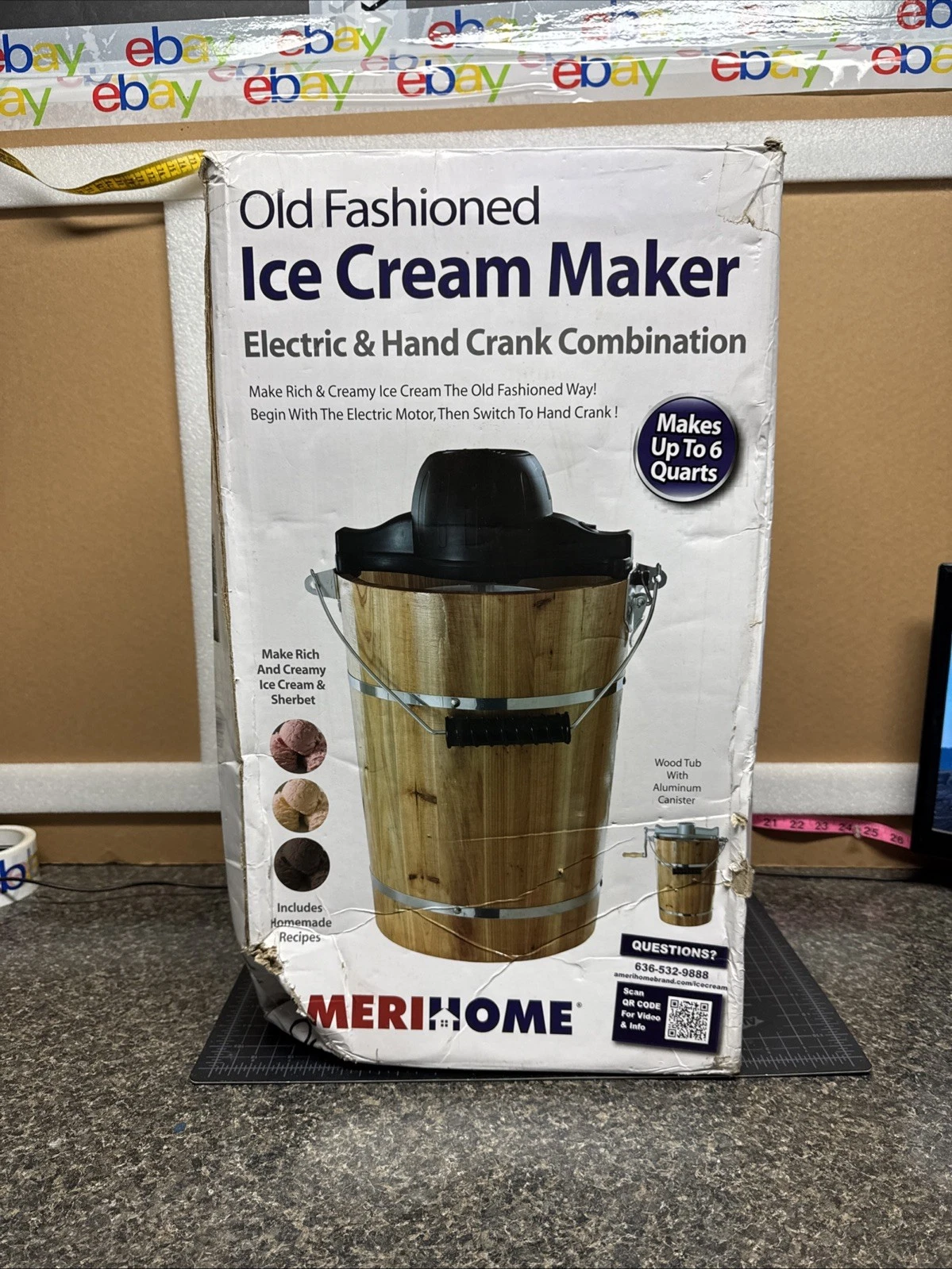 AMERIHOME ICE CREAM MAKER 6 QT Electric/ Hand Comb New (Box Shows Wear)