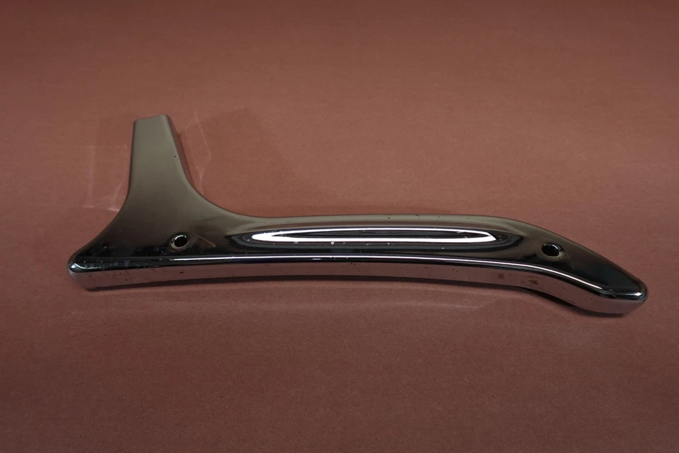 Yamaha VStar 1300 V Star XVS1300 2007-2015 respaldo lateral derecho barra Sissy Foto 2 de 4