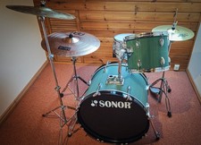 Drum Rookie Anfänger Schlagzeug Komplett Set, Sonor Paiste Meinl Remo