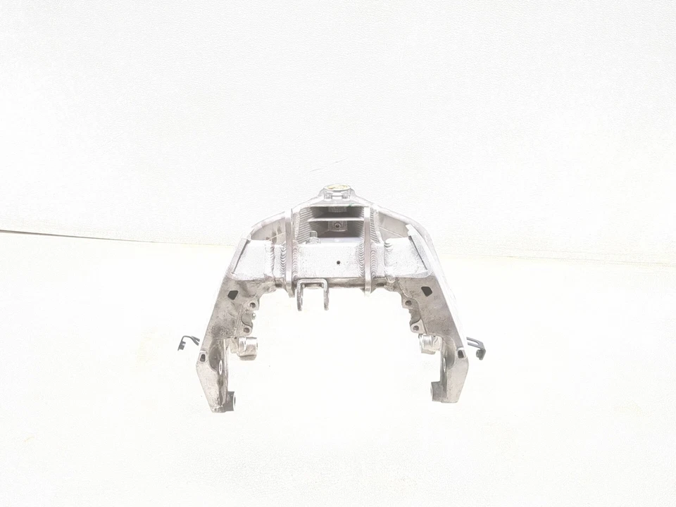 14 15 Honda VFR800F Interceptor cuadro principal chasis recto Foto 4 de 4