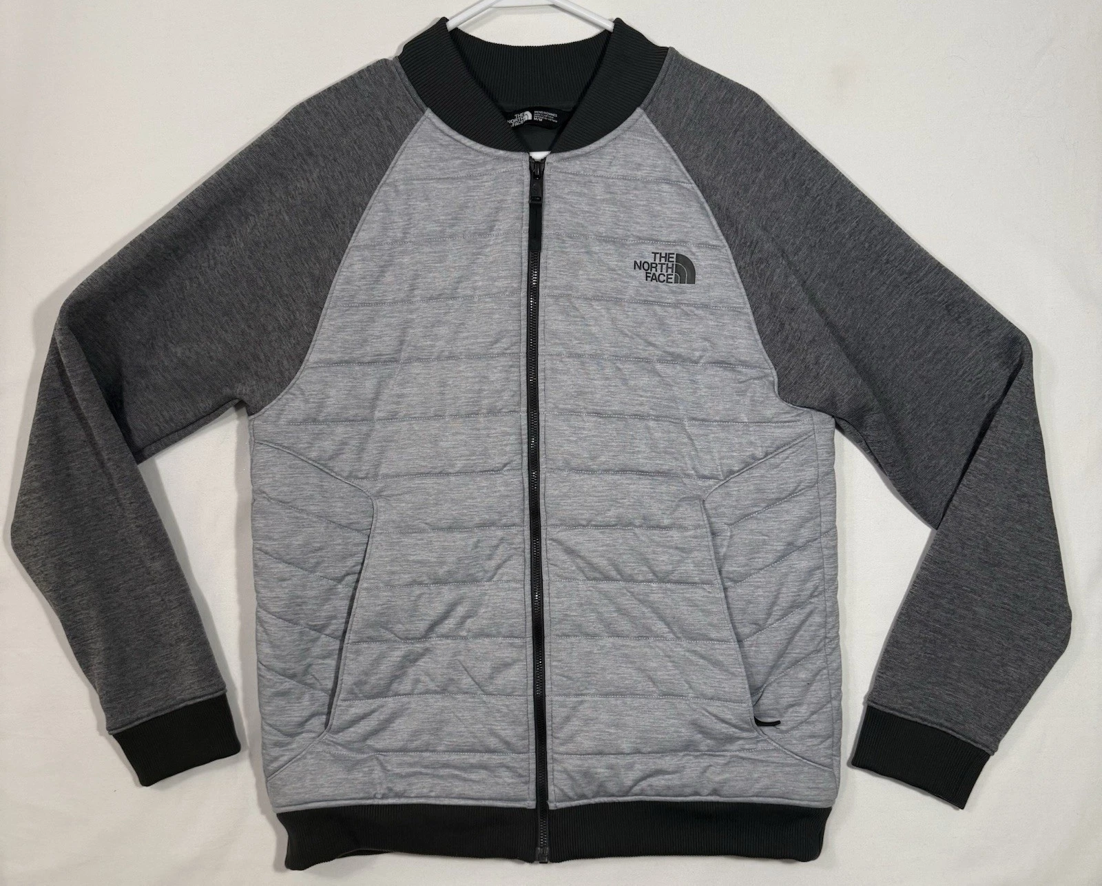 The North Face Norris Point Insulated Full Zip Bomber Jacket Mens M Gray
Opens in a new window or ta