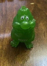 Yowie World Green Glitter Ditty Babies Collection – Legendary Guardian Figurine