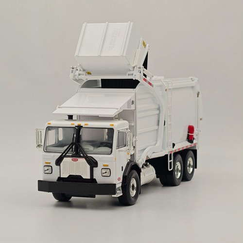 FIRST 1/34 PETERBILT MODEL 520 WITH WITTKE REFUSE TRUCK DIECAST 10-4193 - Picture 2 of 12