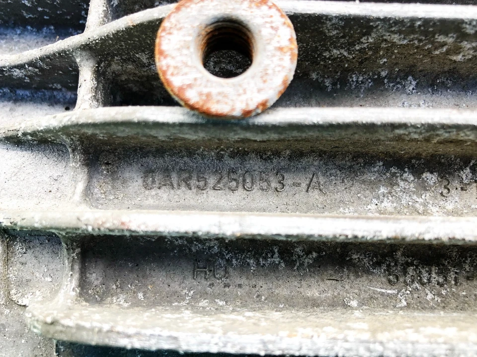 04-09 AUDI S8 A8 EJE TRASERO SOPORTE SOPORTE MONTAJE OEM Foto 3 de 3