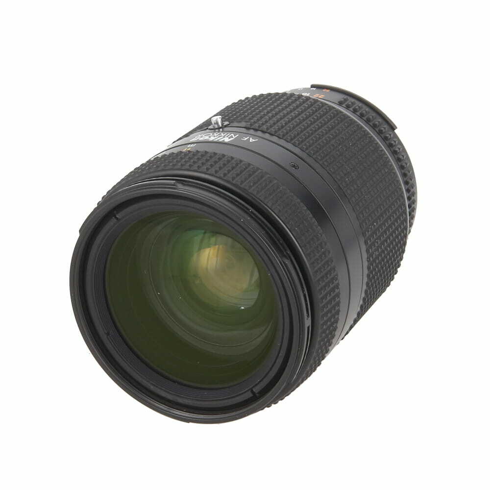 Nikon Zoom Wide Angle Telephoto Af Zoom Nikkor 35 70mm F 2 8d Af Lens For Sale Online Ebay