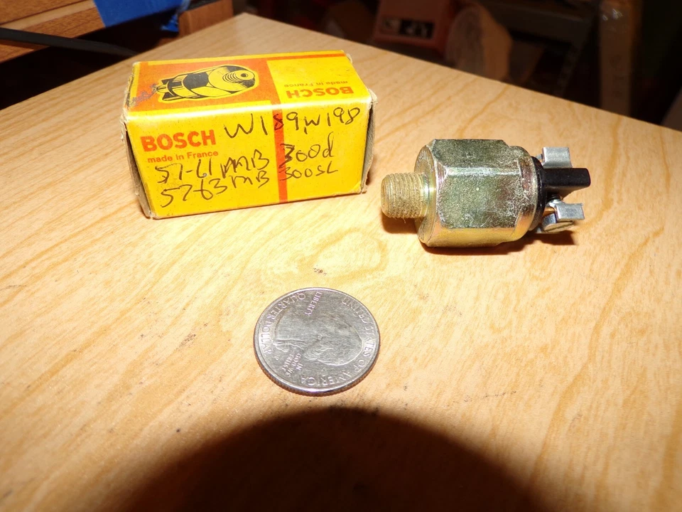 1xNOS OEM BOSCH#0334004003,MERCEDES#0005452209 EARLY STOPLIGHT SWITCH 300d,300SL - Image 2 of 4