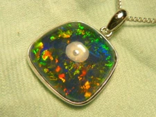 Opal Pendant Sterling Silver 17x15 mm Free Form "A Grade" Triplet. item 170735.