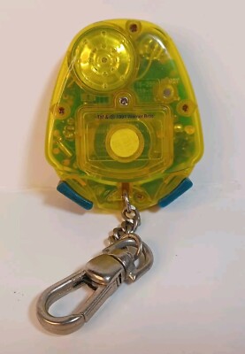 Giga Pets ギガペッツ　LOONEY TUNES Giga Pets Looney Tunes 6in1 Tiger Virtual Pet Tamagotchi