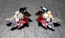 COLORFUL, SPARKLY, FUN SIMULATED PEARL, GEMS & SILVER TONE CLIP EARRINGS ~1934