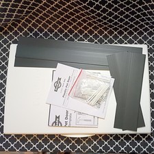 PetSafe Large White Plastic Pet Door For Pets 1-100 lbs Model PPA00-10960 NO BOX