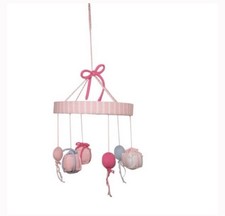 The Beaufort Bonnet Company TBBC  Put A Bow On It  Baby Mobile NWT