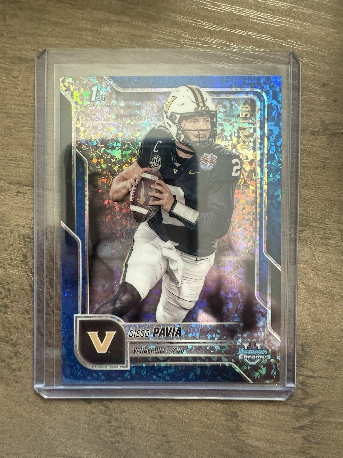 2025 Bowman Chrome University #190 Diego Pavia Blue Mini-Diamond Refractor /150