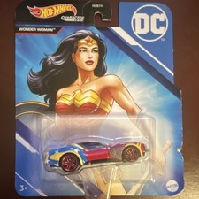 Hot Wheels Character Cars DC Wonder Woman Diecast Car 1:64 Mattel HBN74