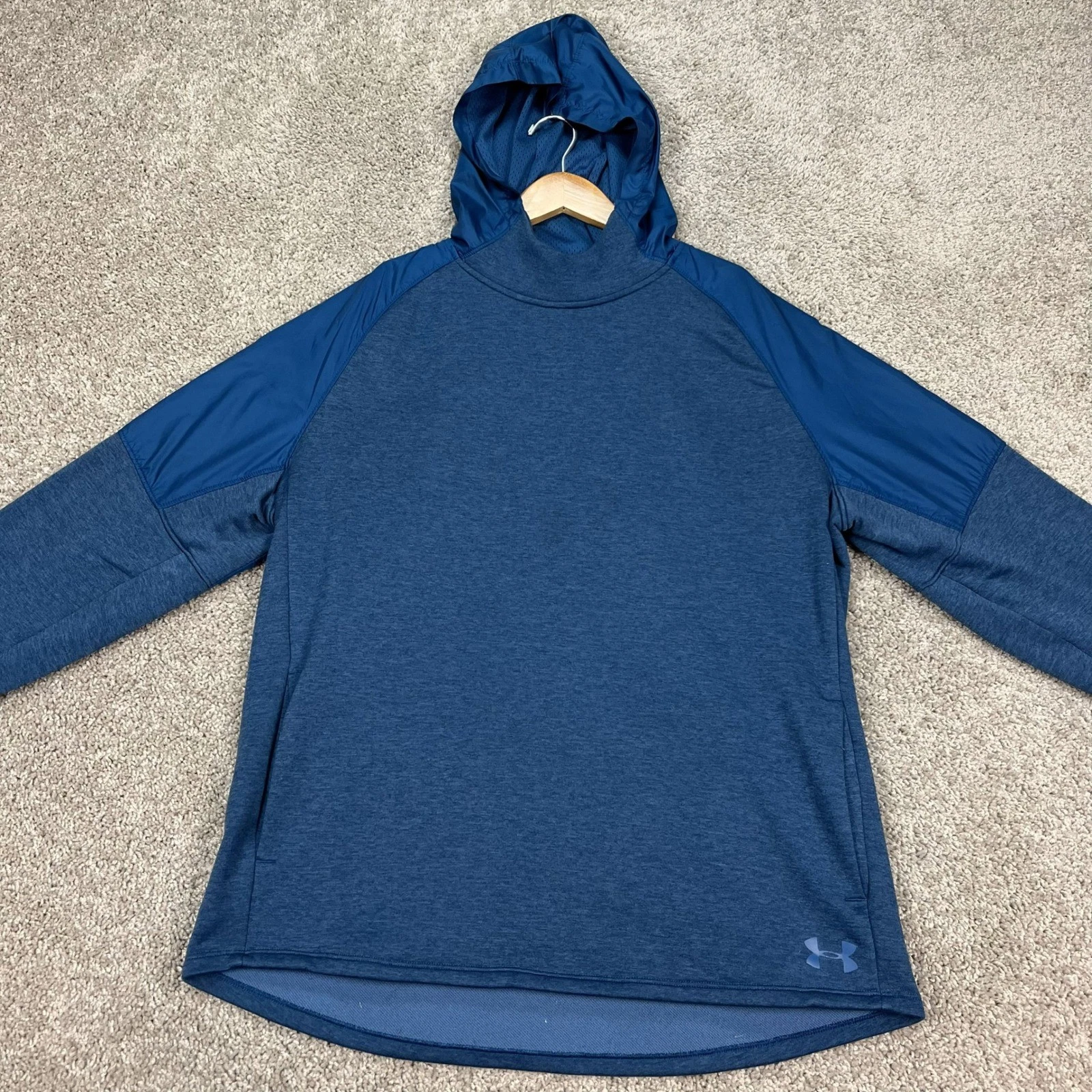 Under Armour Hoodie Men Large Blue Long Sleeve Loose Fit Colorblock ColdGear EUC