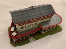 Faller Gebäude Café 21901 patiniert H0