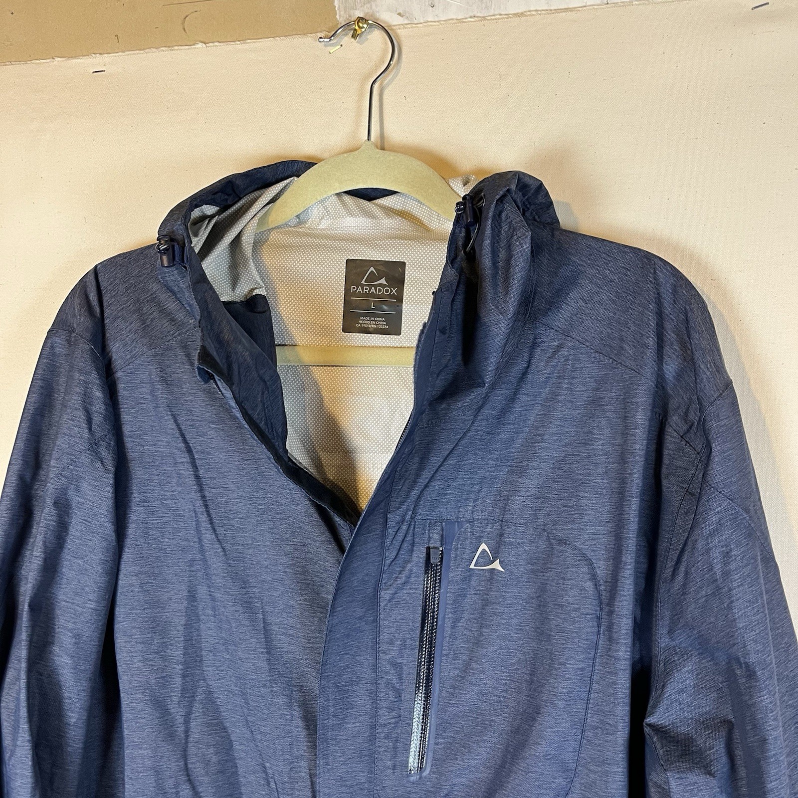 Paradox Full Zip Quick Dry Rain Jacket Windbreaker Hooded Jacket Men's Large