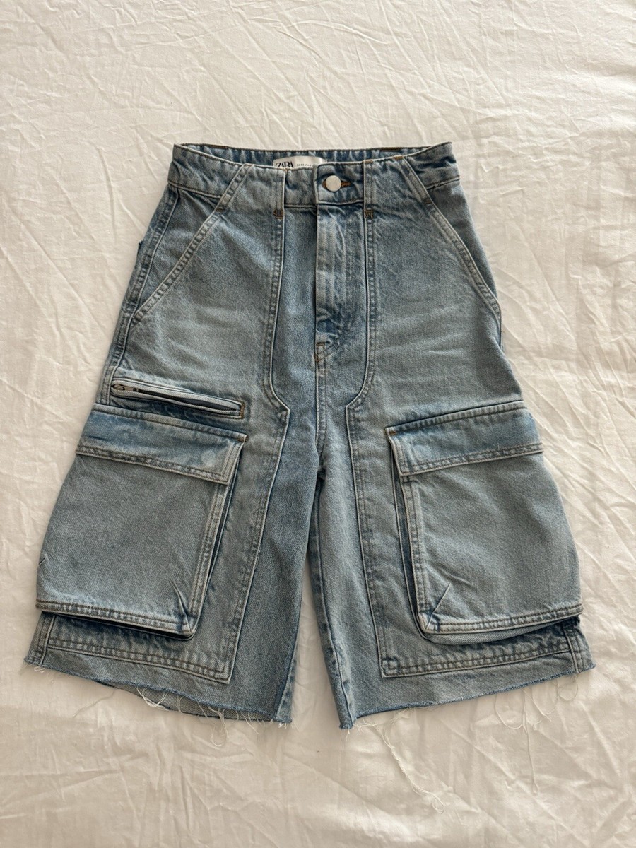 ZARA WOMAN ZW CARGO HIGH-WAIST DENIM SHORTS LIGHT BLUE SIZE