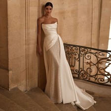 Exquisite Satin Wedding Dress Scoop Neck Mermaid Zipper Sequins Sleeveless Gown
