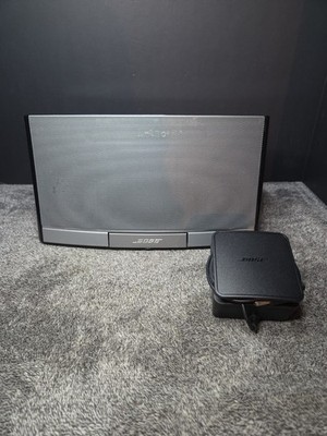 Bose Sounddock N123 Portable Digital Music System 30 Pin iPod Sound Dock