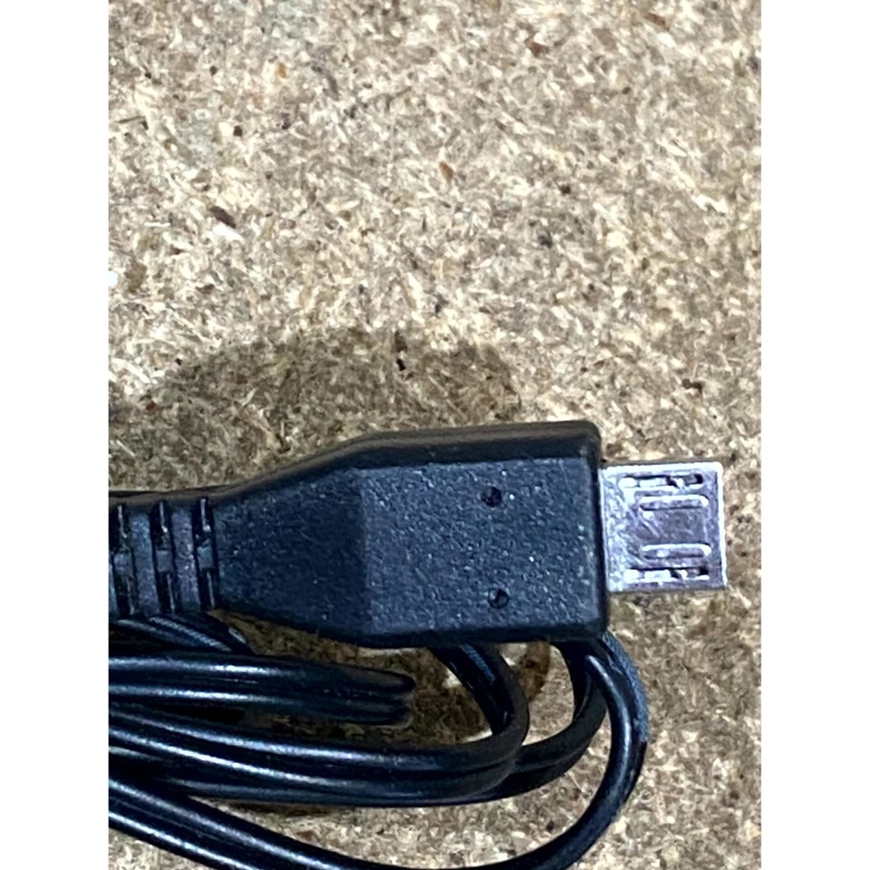 Cargador de viaje Alcatel PA-5V550mA-015 negro 5,0 V 550 mA para Pixi Pop 1 y Pop D3 Foto 4 de 4