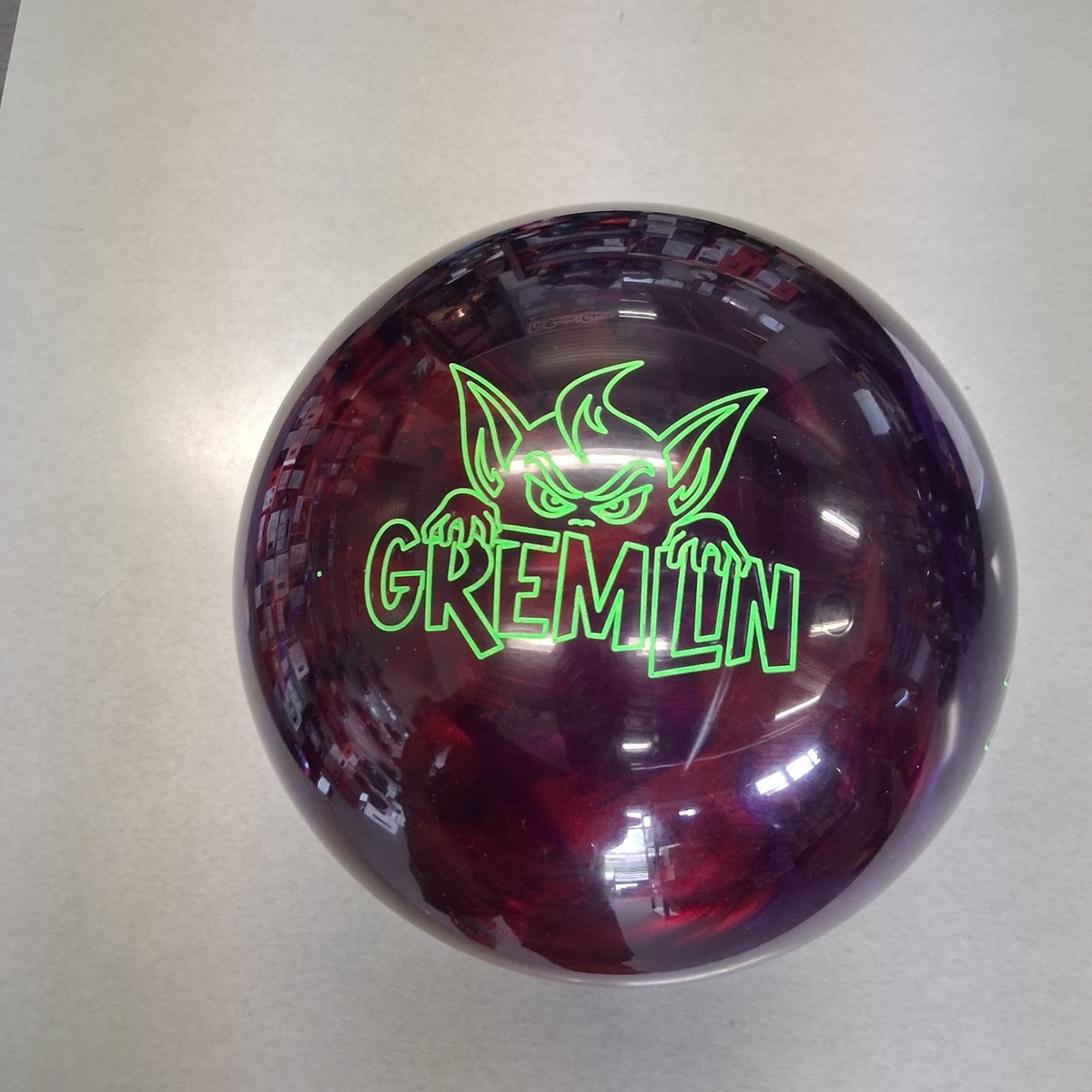 ROTO GRIP GREMLIN ボウリングボール15p Roto Grip Gremlin bowling ball 15 LB. NEW IN BOX #051 | eBay