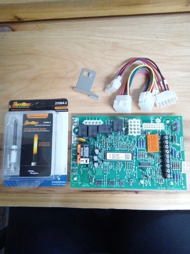 White Rodgers Two-Stage Universal Integrated Furnace Control 21V51U-843 Ignitor
