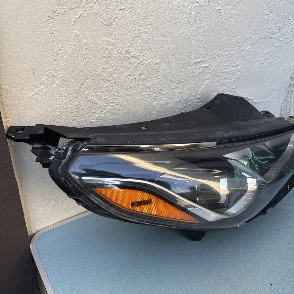 Faro halógeno derecho derecho del pasajero Hyundai Sonata 2018 2019 OEM 92102-C25 Foto 2 de 4