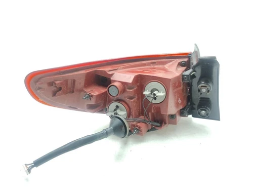 92402H8400 Piloto Trasero Derecho para KIA STONIC (YBCUV) DRIVE 2024 9181453 - Imagen 2 de 10