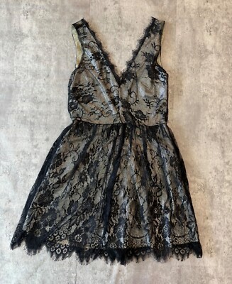 Francescas black lace cocktail dress knee length sleeveless party dress womens M
