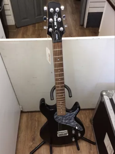 LINE 6 VARIAX (SBL005138)