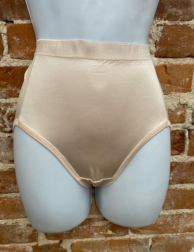 Breezies Light Nude Hi-cut Panties Nylon Microfiber UltimAir New Brief - 第 1/5 張圖片
