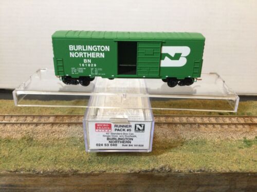 N scale Micro-Trains 40' boxcar, no roofwalk, Burlington Northern 161829