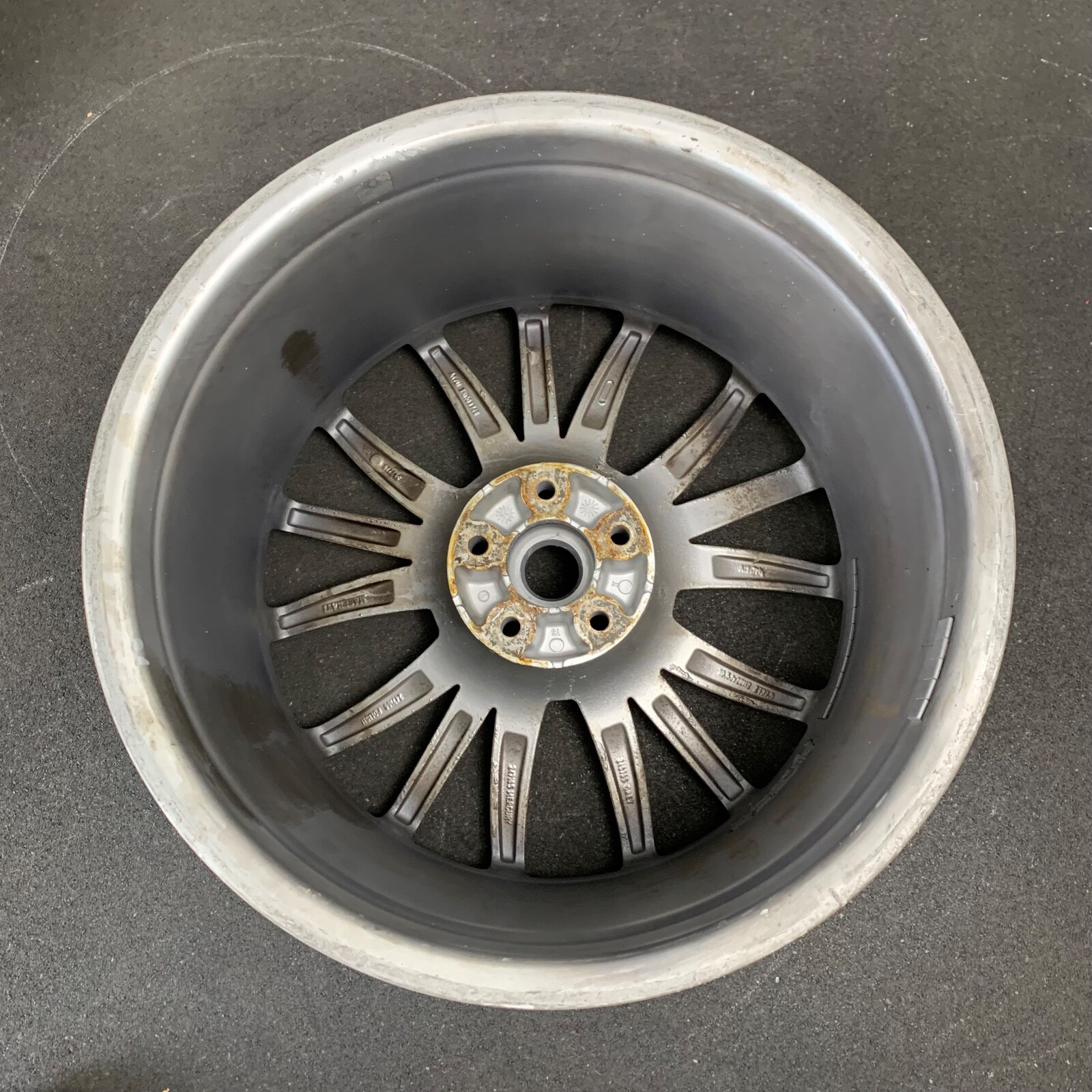 Maserati GranTurismo Original Rear Wheel Rim 20" 245755/247165