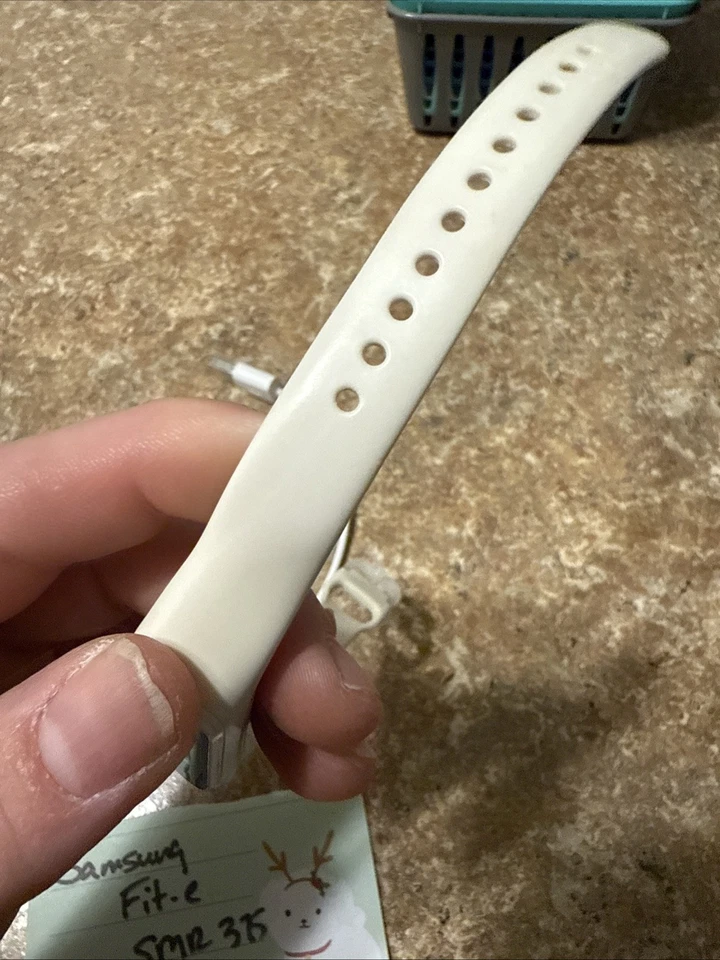 Фитнес-трекер SAMSUNG Galaxy Fit-e SM-R375 5ATM водонепроницаемый для Android / iOS - Изображение 3 из 4