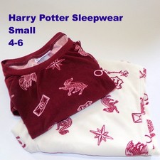 Harry Potter Wizarding World Pajamas Youth Small 4-6 100 Poly Burgundy  Cream